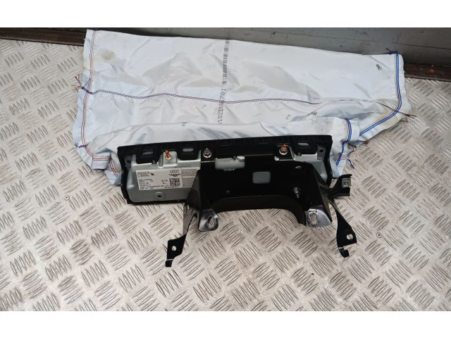 Надувная подушка для колен 4G8880841A   Audi A4 S4 B8 8K