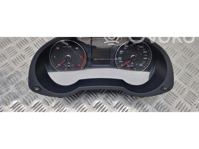 Панель приборов 8U0920990E Audi Q3 8U