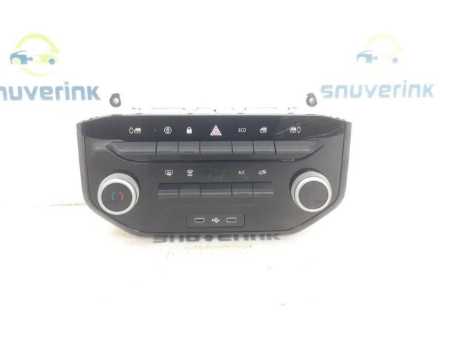 Блок управления климат-контролем 283E81307R   Dacia Spring