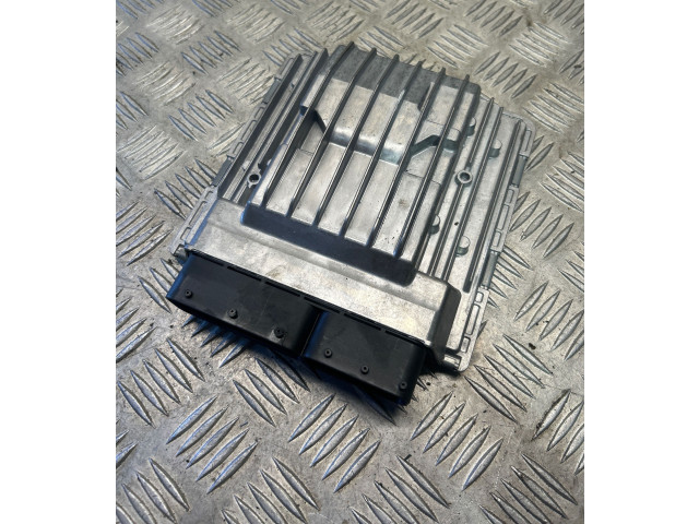 Блок управления двигателя 7621178   BMW 3 E92 E93