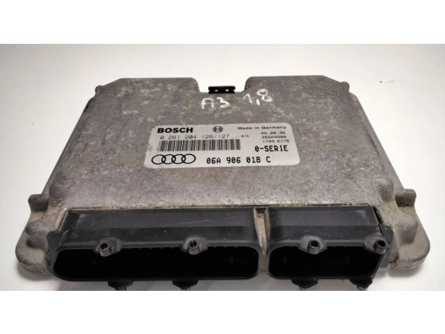 Блок управления двигателя 06A906018C, 0261204126 Audi A3 S3 8L