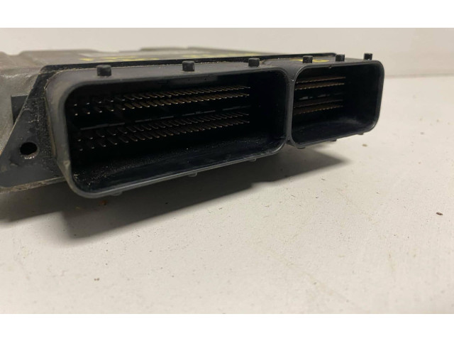 Блок управления двигателя 30729826A, 1039S10667   Volvo V70