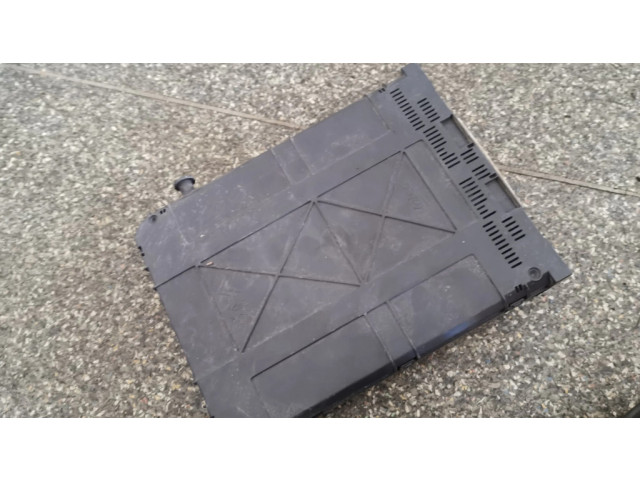 Pojistková skříňka 9664983480 Citroen C3 Picasso 2010