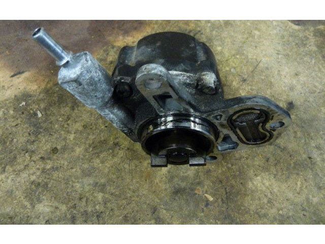 Вакуумный насос    Peugeot Partner