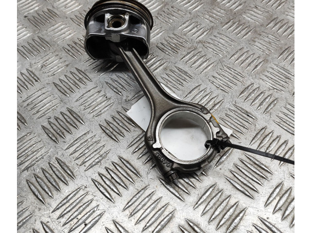  Поршень DGEB 04E107065JF, 04E198401AB  Skoda Superb B8 (3V)  