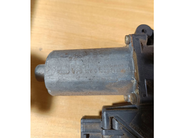 Zpětné zrcátko Peugeot 406 1997 0130821674