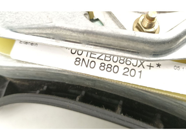 Подушка безопасности водителя 8N0880201   Audi TT Mk1