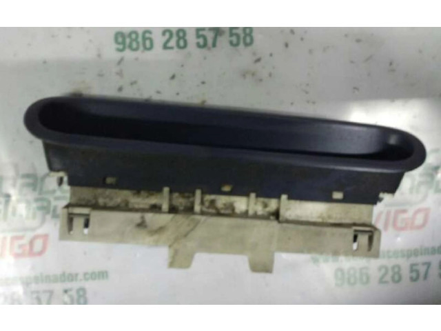 Экран/ дисплей / маленький экран Renault Twingo I