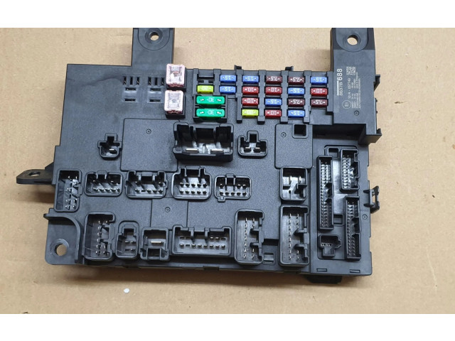 Блок комфорта    Mitsubishi Outlander   