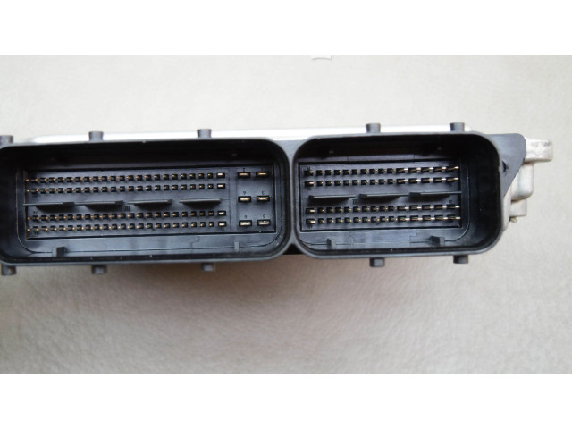Блок управления двигателя 04C907309BP Skoda Fabia Mk3 (NJ)