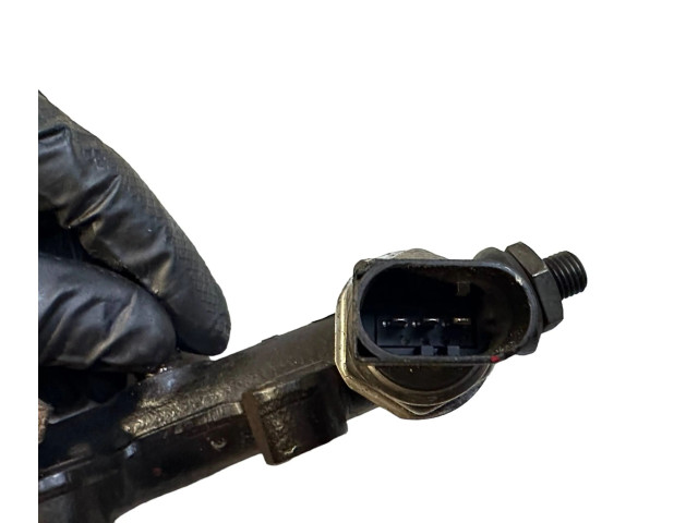 Vstřikovací lišta 4R8Q9C066AC, 0421721880 Peugeot 607