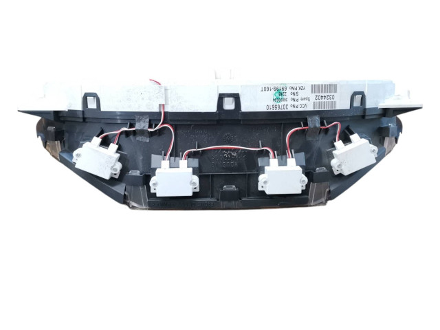 Панель приборов 30765610, 69199160T   Volvo XC90       