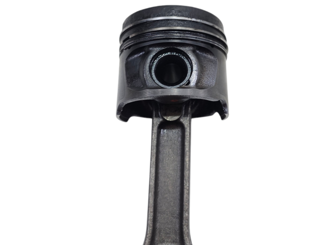 Píst 120A11104R, 120A11104R Renault Captur