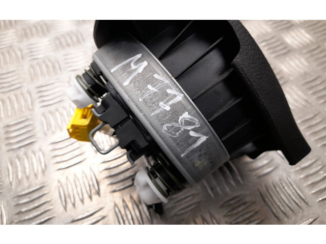 Подушка безопасности водителя 1T0880201AA, M7781 Skoda Rapid (NH)