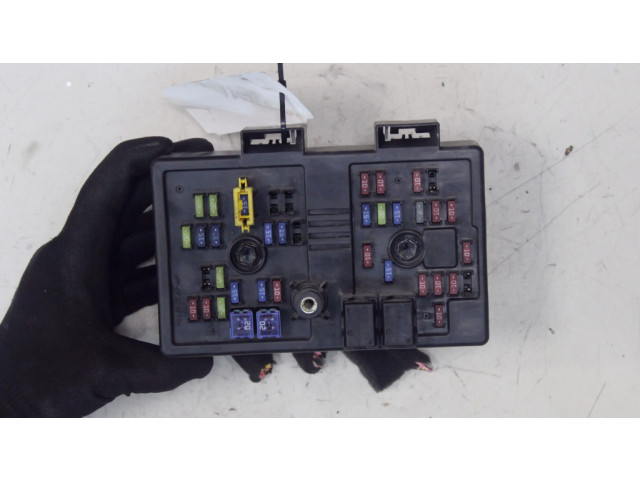 Блок предохранителей    Chevrolet Captiva    