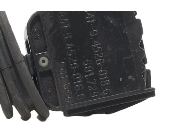 Ручка стеклоочистителей 441945260186 Skoda Felicia I