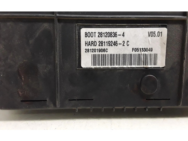   Pojistková skříňka B00T281208364   Fiat Punto (176) 