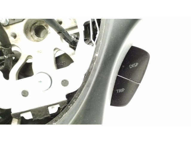 Volant Suzuki Kizashi 2012