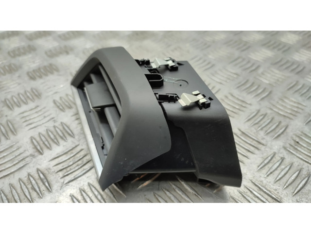 Боковая воздушная решётка