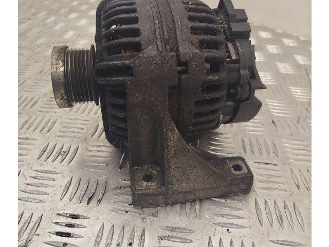 Генератор 30658085, 0124525060   Volvo V70      