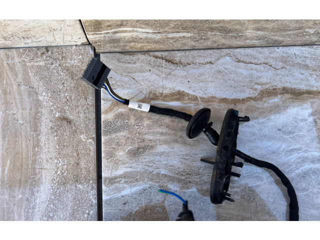 Зеркало электрическое Volvo XC40 - года