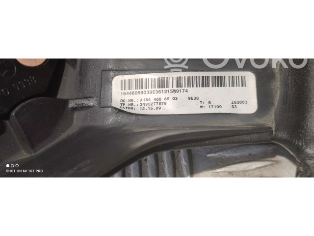 Руль Mercedes-Benz ML W164  2005 - 2011 года A1644606903      