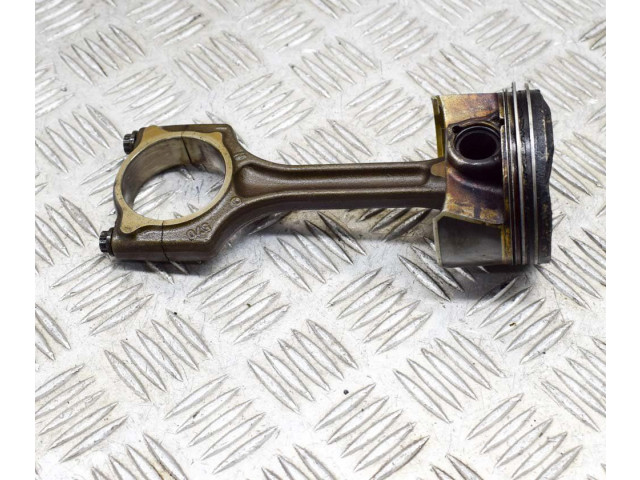 Píst 7621253, 7601181 BMW 1 F20 F21 N13 B16 A