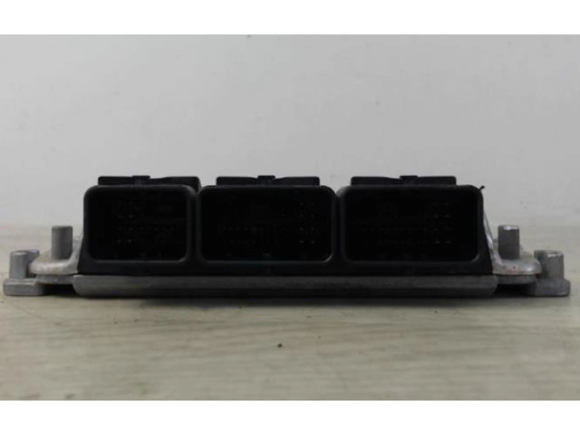 Блок управления двигателя 8200384519, 8200384519   Renault Vel Satis