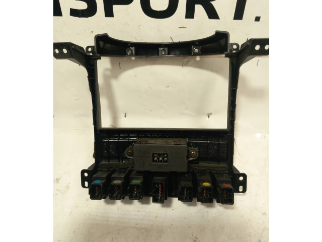 Дисплей    945003E160   KIA Sorento