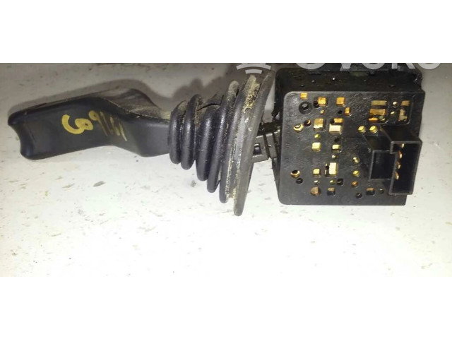 Ручка стеклоочистителей 09185417   Opel Combo C