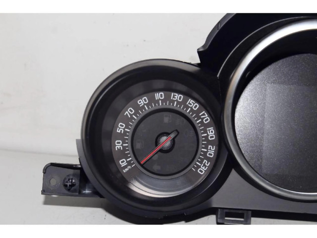 Панель приборов    Fiat 500X       