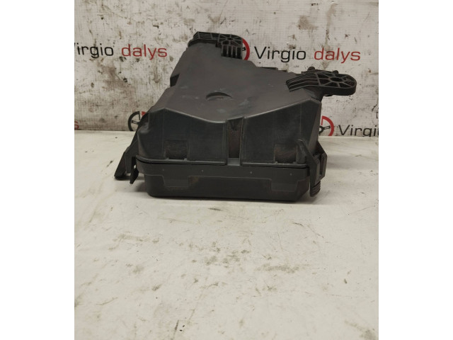 Pojistková skříňka 284B83ZL3A Nissan Pulsar 2016