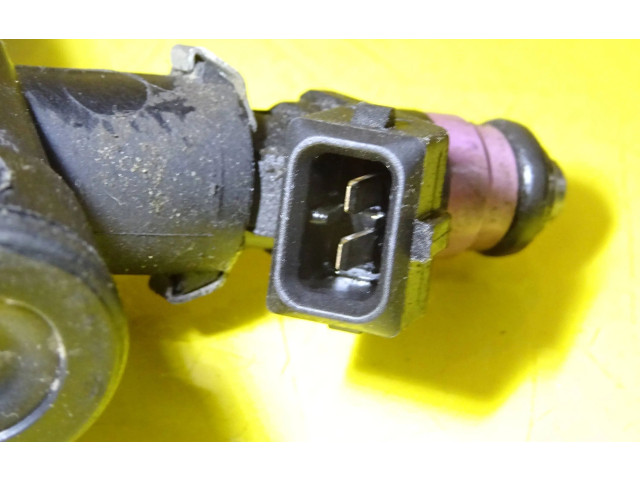 Топливная рампа H132259, 8200135504   Renault Clio III  