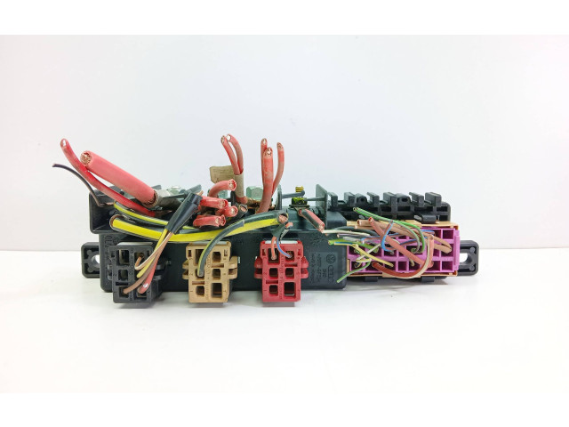 Блок предохранителей 8L0941822A Audi A6 S6 C5 4B