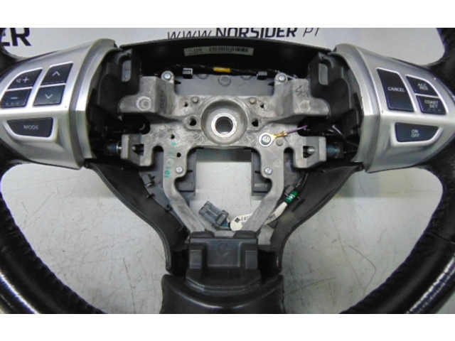 Volant Mitsubishi Colt 2008   