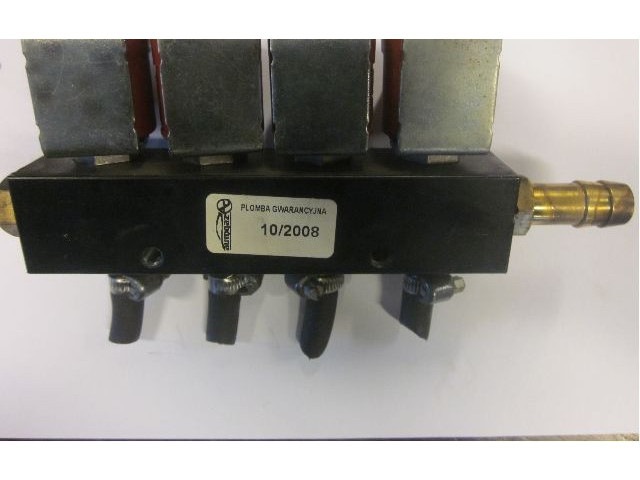 Vstřikovač 110R000040, 67R010104 Daewoo Nubira