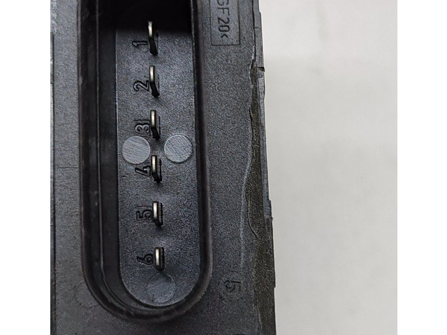 Блок управления 5Q0906121S   Skoda Octavia Mk4