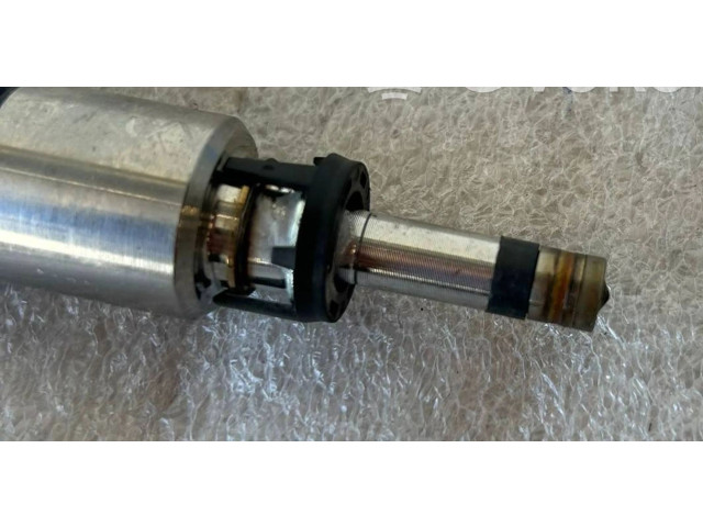 Vstřikovač 06M906036S Audi Q7 4M