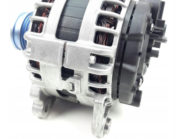 Генератор 05E903027A   Volkswagen Golf VII      