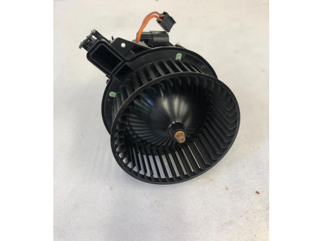 Вентилятор печки 2q1820021a Skoda Kamiq