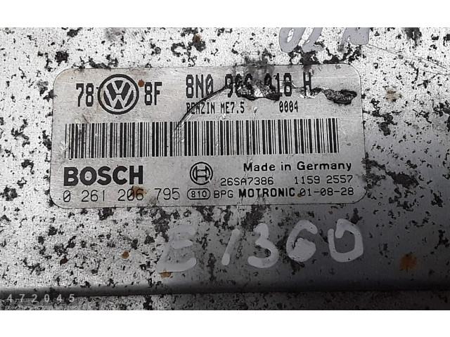 Řídící jednotka Audi TT Mk1 2002