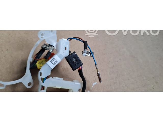 Подушка безопасности водителя 83A971589A Audi Q3 F3