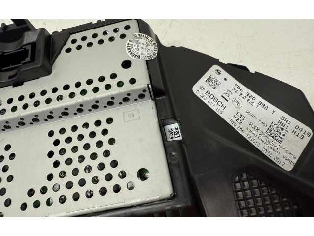 Přístrojová deska Volkswagen Touareg II 2014 7P6920882T