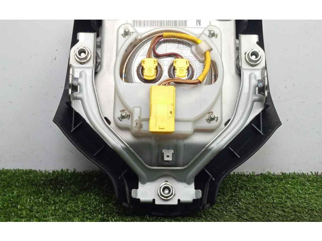 Подушка безопасности водителя Mitsubishi Outlander