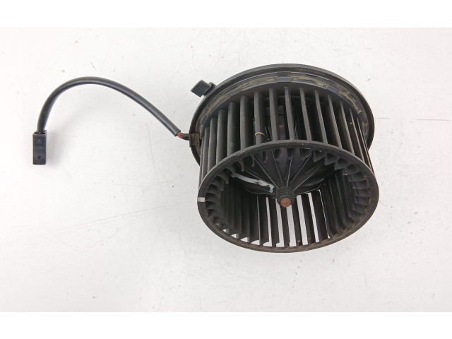 Вентилятор печки    357819021   Volkswagen Transporter - Caravelle T4