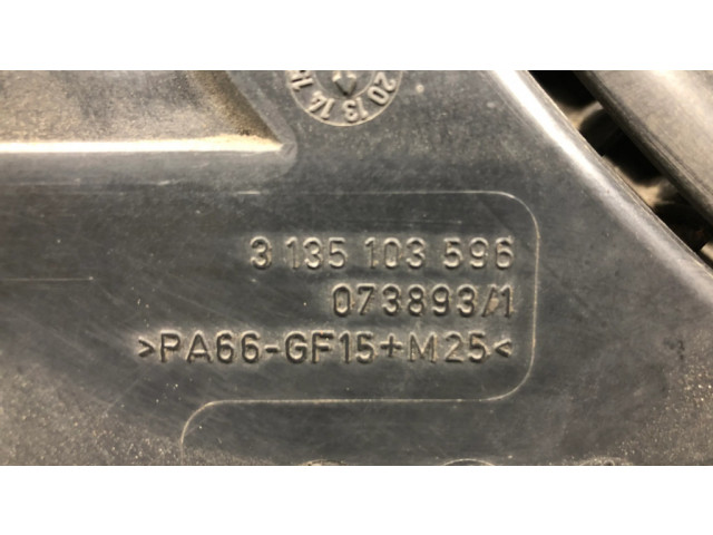 Вентилятор радиатора     17427563259    BMW 3 E90 E91 2.0