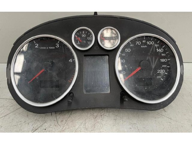 Панель приборов 8Z0920900F, 8Z0920900F Audi A2