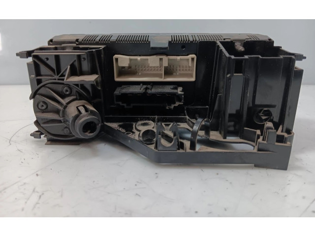 Блок управления климат-контролем    Volkswagen Caddy