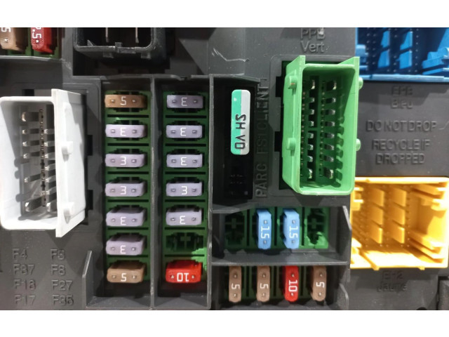 Pojistková skříňka 980668798001 Peugeot 508 RXH 2017