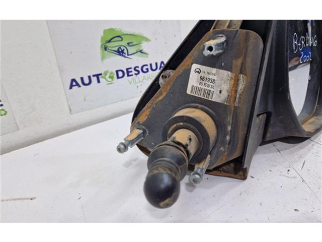 Zpětné zrcátko Citroen Berlingo 2010